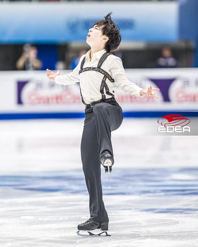 Ice Gallery Skates U.S.